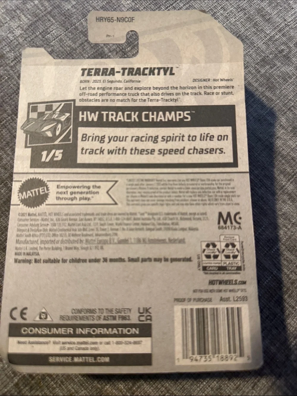 Hot Wheels Terra-Tracktyl 2024 HW Race Day 1/5 Black Die-Cast Car‎